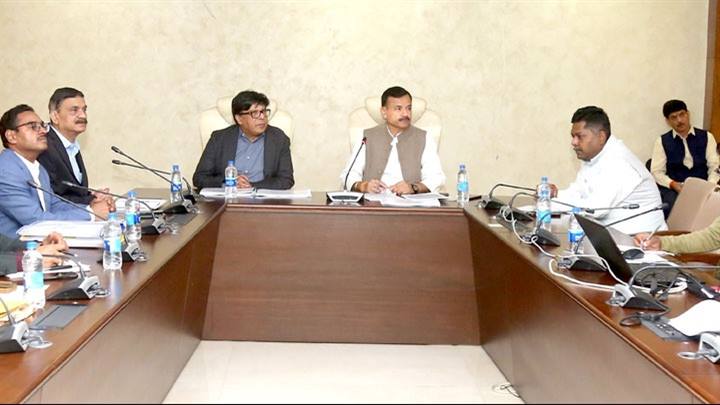 परिवहन कर से तय लक्ष्य से अधिक आय हासिल करें